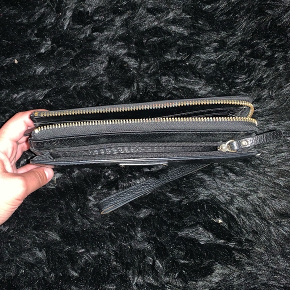 Black Kate Spade Wallet - Picture 5 of 7